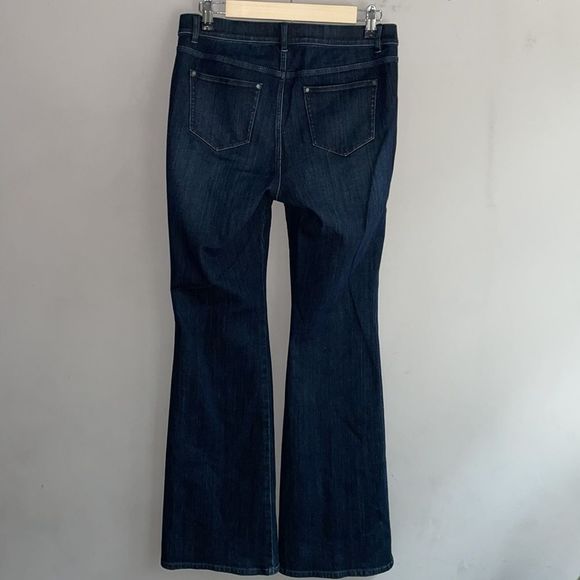 Lafayette 148 New York Mid Rise Flared Blue Jeans, size 4 - Picture 3 of 8